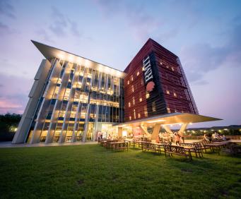 'ĐIỂM DANH LOẠT TRƯỜNG HỌC XỊN XÒ CÁCH SUNRISE RIVERSIDE “VÀI BƯỚC CHÂN”