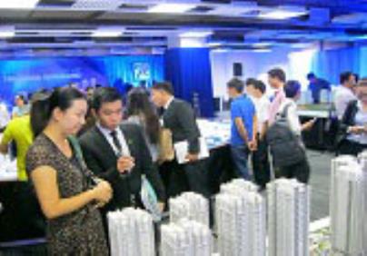 Real estate still in difficulties