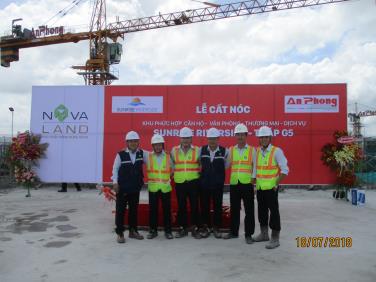 G5 TOWER OF SUNRISE RIVERSIDE PROJECT WAS TOPPED OFF