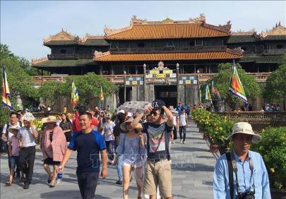 VN AMONG TOP TEN HOT DESTINATIONS FOR US TOURISTS: ASSOCIATION