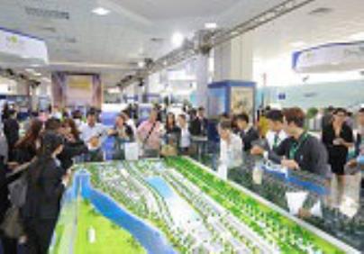 LIVING IN STYLE WITH NOVALAND