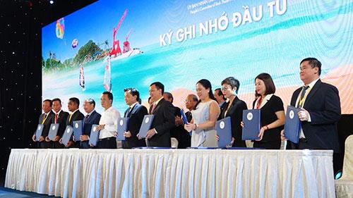 NOVALAND, FOREIGN PARTNERS TO DEVELOP TOURISM IN BINH THUAN